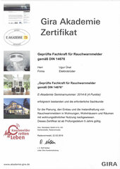 Ugur Übal, Geprüfte Fachkraft für Rauchwarnmelder gemäß DIN 14676
